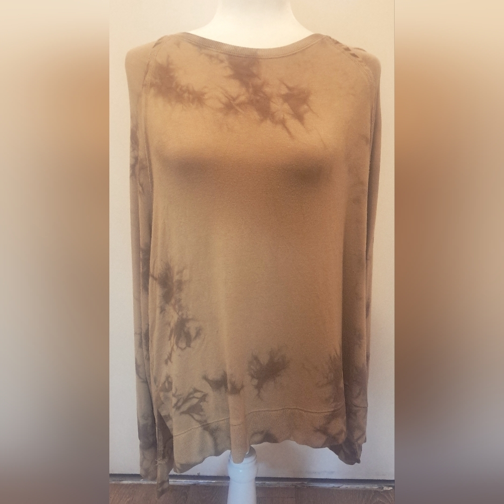Joylab Size XL elegant Tan Goldish Women's Long Sleeve Top